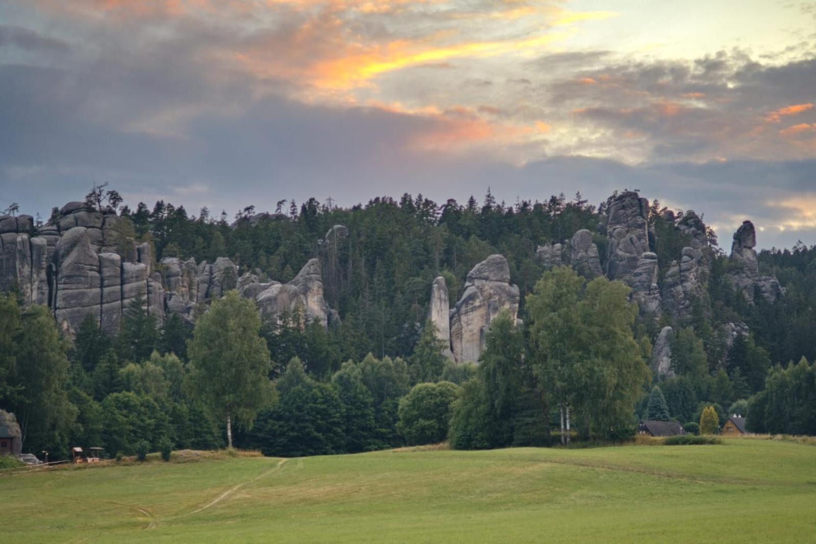 Soukromi Pod Skalami - Dolni Adršpach Exterior foto